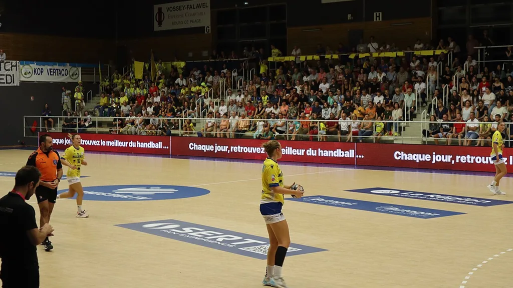 Stuttgart Edges Goppingen 33-32 in Thrilling Bundesliga Clash
