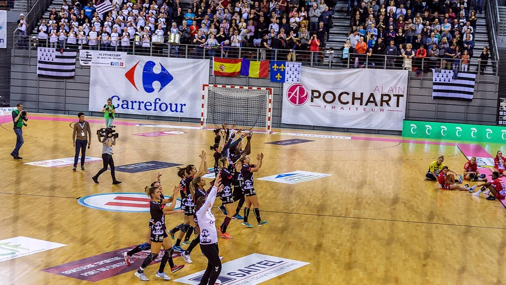 Italy W 27–24 Greece W: Hosts Clinch Key Mediterranean Games Win